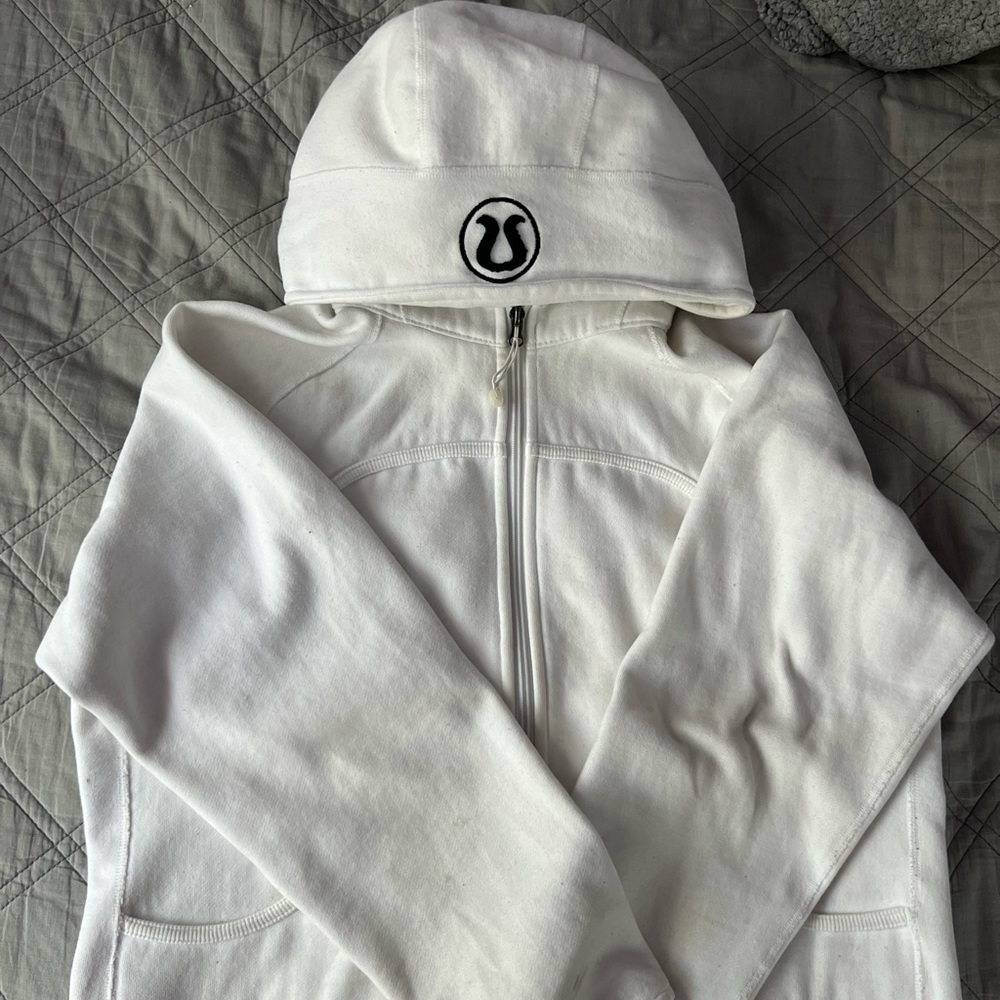 VINTAGE lululemon white scuba full zip